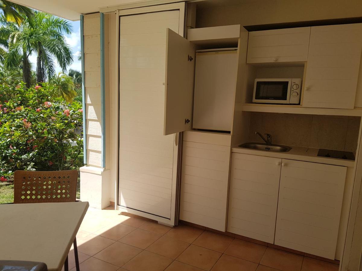 Caraibes Apparts-Resorts Sainte-Anne  Esterno foto