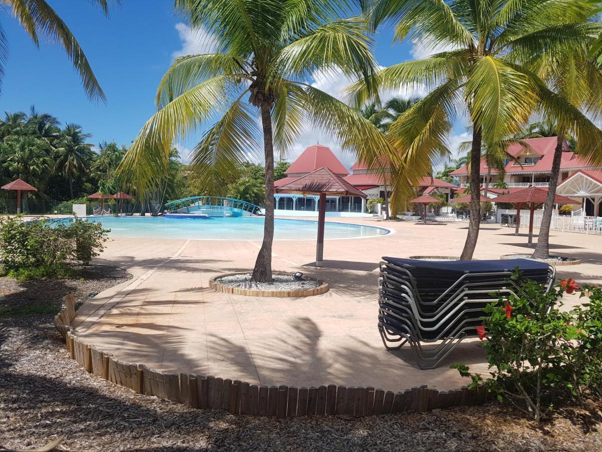 Caraibes Apparts-Resorts Sainte-Anne  Esterno foto